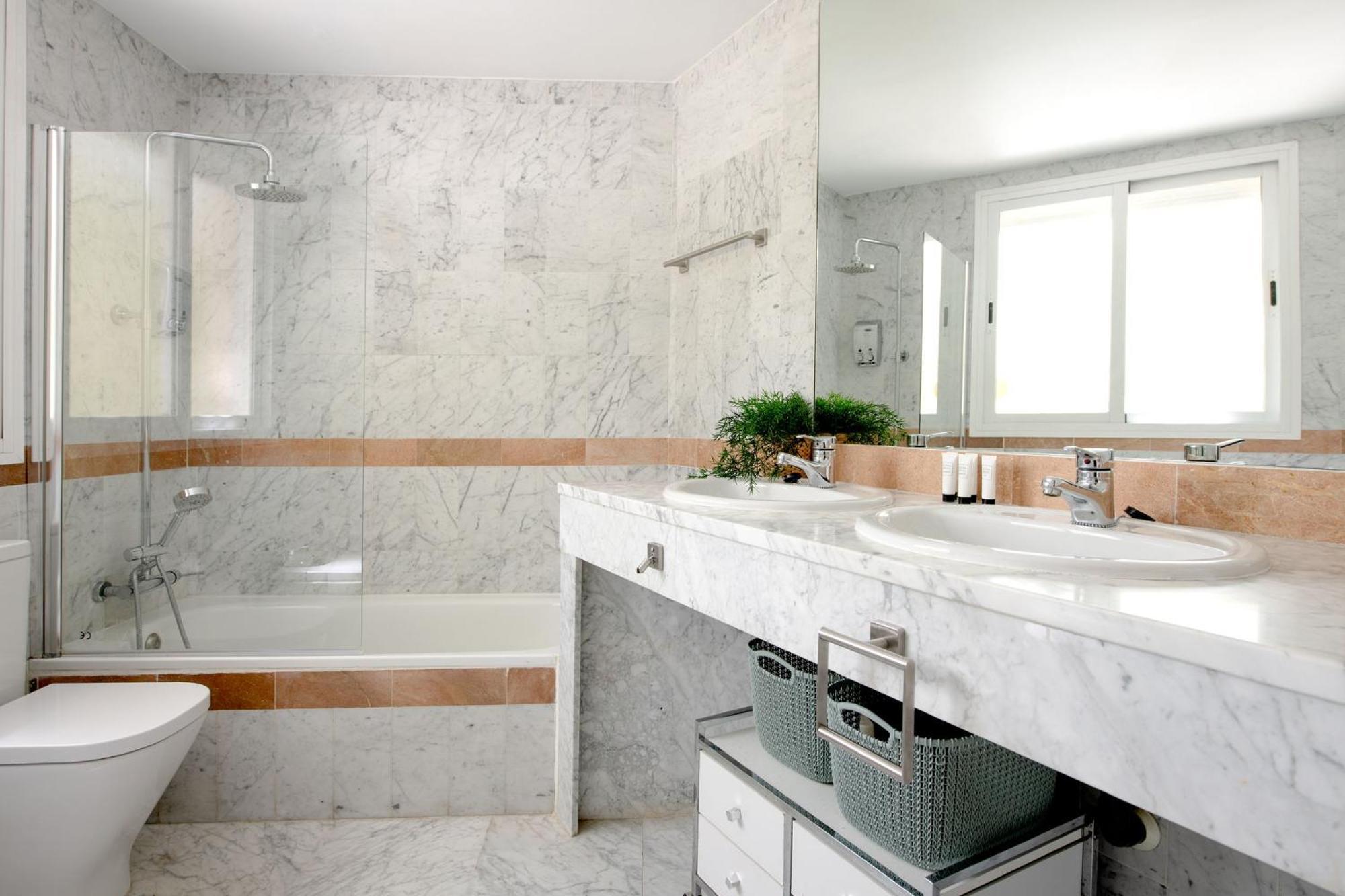Jardines Del Prado Suite Apartment Sevilla Eksteriør billede